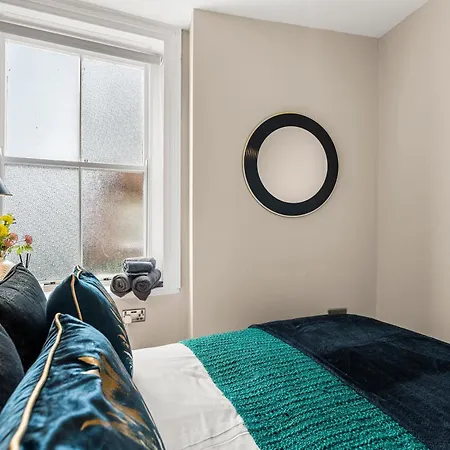 30 Percent Off The Sophisticated Central Whitby Abode - 3 Bed Exterior photo
