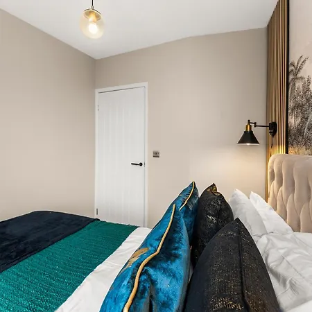 30 Percent Off The Sophisticated Central Whitby Abode - 3 Bed Exterior photo