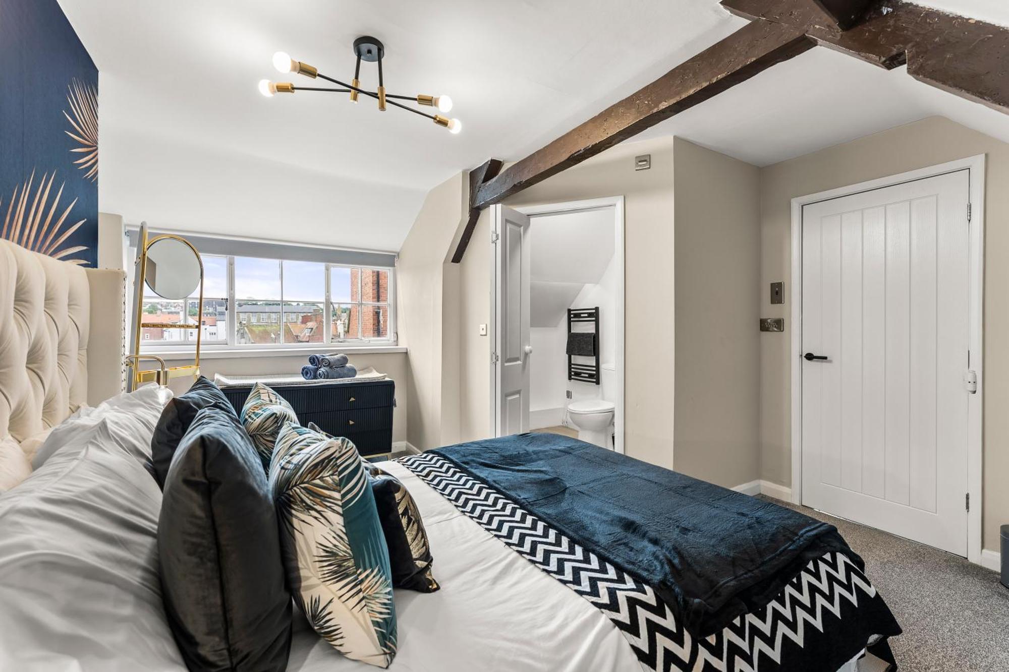 Apartment 30 Percent Off The Sophisticated Abode - 3 Bed *